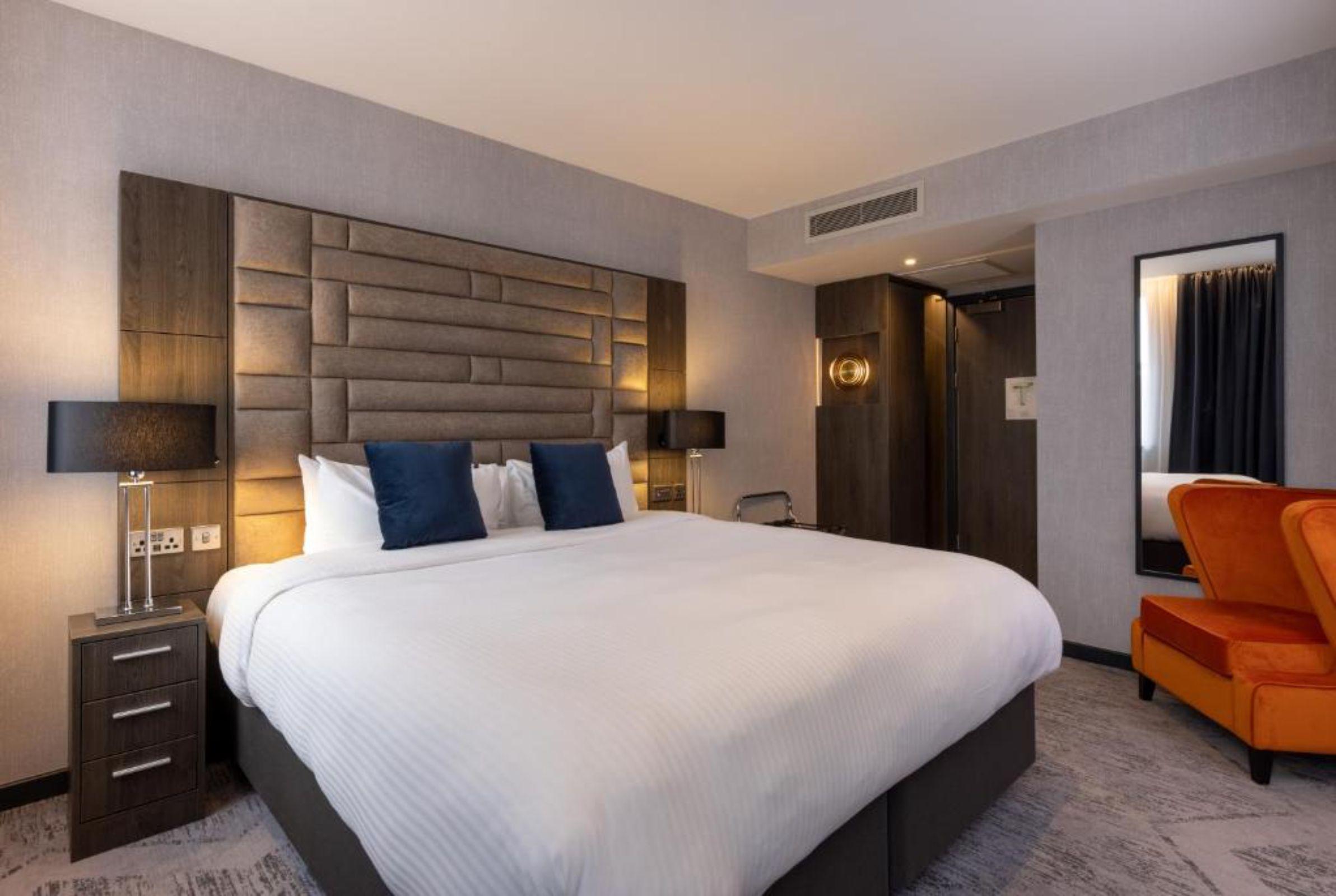 River Ness Hotel, A Member Of Radisson Individuals إينفيرنيس المظهر الخارجي الصورة